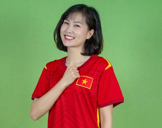 Gái xinh bóng đá Việt Nam: Những bóng hồng xinh đẹp trên sân cỏ